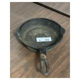 Cast Iron Skillet 5Z