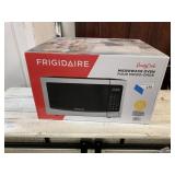 NIB Frigidaire Microwave Oven