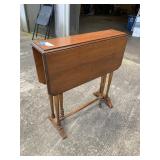 Brandt Mahogany Sutherland Drop-Leaf Table