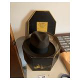 Vintage Dobbs Fedora Hat 7-1/8 in Box