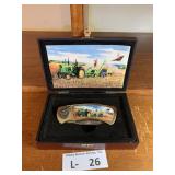 Tractor (John Deere) Collector Knife in Tin