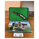 John Deere Smith & Wesson Collector Knife in Tin