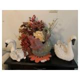 Swan Decor