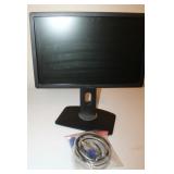 19" Dell Monitor with Cables