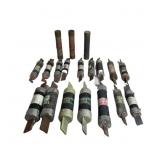 vintage lot of 19 mixed fuse buss,trico kantark,..