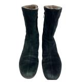 La Canadienne Black Suede Ankle Boots