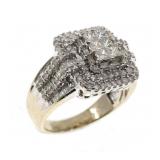 14K WHITE GOLD 2 CTW DIAMOND CLUSTER COCKTAIL RING