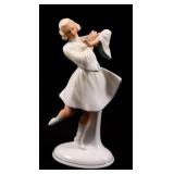 SCHAUBACH KUNST PORCELAIN DANCER