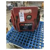 JNC 4000 12 Volt Jump Starter