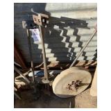 Grinding Stone, Anchors