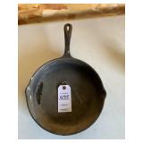 Benjamin & Medwin Cast Iron Pan 10 "