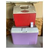 Rubbermaid & Igloo Playmate Cooler
