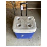 Igloo Ice Cube Cooler on Wheels