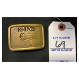 Knipco The Blue Ribbon Barn Warmer Belt Buckle