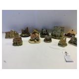 Cottage Collectible Figurines