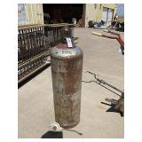 Large Propane Tank & Regulator