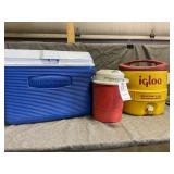 Rubbermaid Cooler, Igloo 3 Gal Water Cooler, G