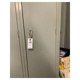 Row of 3 Lockers