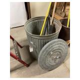 Metal Trash Can With Lid