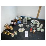Shake it up Collectors With This Lot!!!