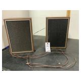 2 Vintage Panasonic 8 Ohms Woodgrain Speakers