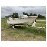 1972 Fiber Glass Elgin Boat w/ 75 Elgin Motor 1972 Fiber Glass Elgin Boat w/ 75 Elgin Motor