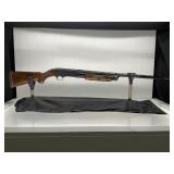 Ithaca 37 Featherlight 12 GA Shotgun Ithaca 37 Featherlight 12 GA Shotgun