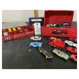 VTG COLLECTION OF MATCHBOX & HOTWHEEL CARS+CASES