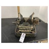 Vintage PRIT TYPE  OLIVER Type Writer