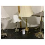 4 DESK LAMPS