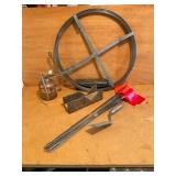 Gundlach Miter Box with Oil Can and Accessories