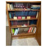 Encyclopedias, Bibles, and Reference Books (Shelve