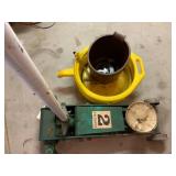 Hydraulic Floor Jack and Oil Drain Pan