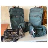 5 Travel Bags, Encore by Atlantic
