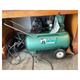 Sears Twin Cylinder 125 PSI Air Compressor