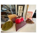 Decorative Items and Artwork Set