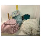 Bedding and Linens Lot, 16 Pieces