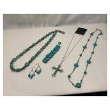 Jewelry Set with Turquoise Elements