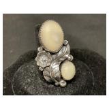 Vintage Navajo Sterling Silver Ring with Mother of