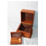 Antique Lidded Box & Scales - weight
