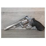 Smith & Wesson Model 629 44 mag Revolver