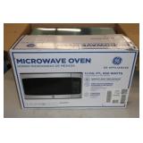 GE Microwave (open/new) 1.1cu. ft. 950 w