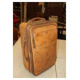 Unauthenticated Vintage Heartmann Belting Leather