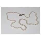 14kt White Gold Vintage Pearl Necklace