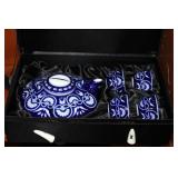 Bombay Blue & White Porcelain Tea/Sake Set