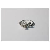 14kt white gold & Diamond Ring size 6,