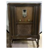 Grigsby & Grunow Majestic Radio Receiver Model 90