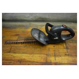 Black & Decker 18" electric hedge trimmer