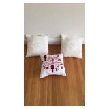 3 pillows 14"x14"