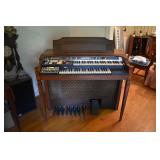 Working Hammond Organ. 2 people can move